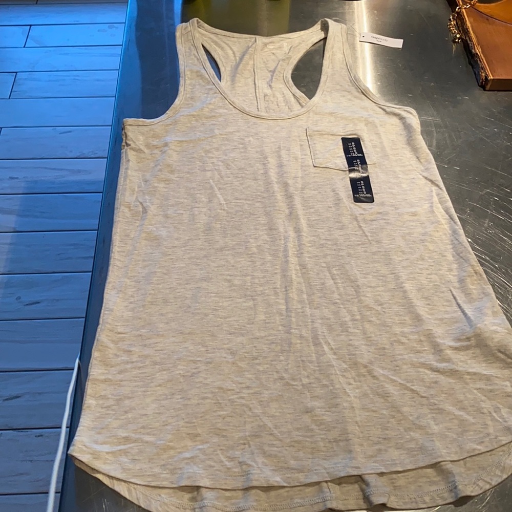 Brand new with tags gap tank top